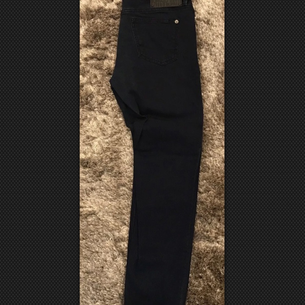 NWT LADIES BLACK BUFFALO DAVID BITTON MID-RISE